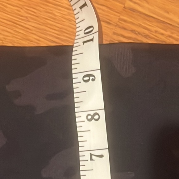 SPANX Camouflage seamless cropped slimming leggings small - Picture 6 of 7